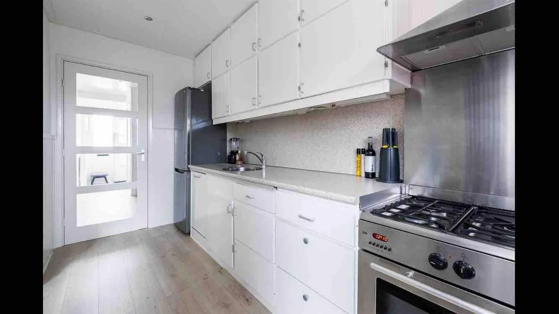 Nice Spacious House Near Amsterdam And Schiphol Zwanenburg Holiday home